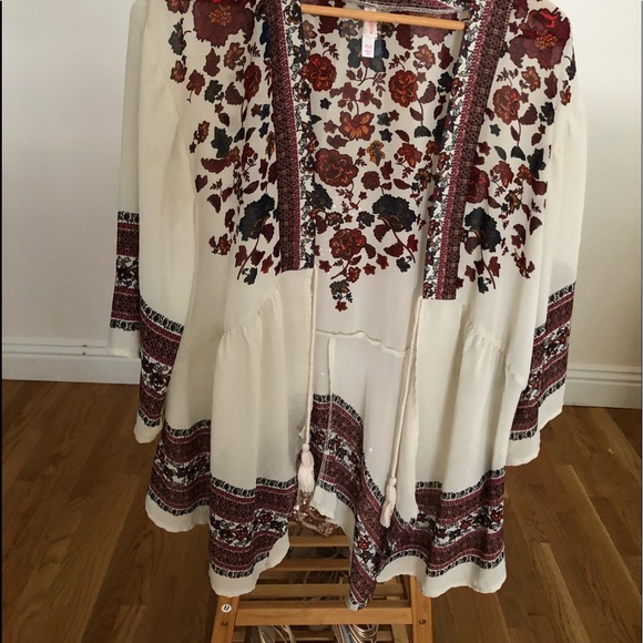 Kimono - Picture 2 of 2